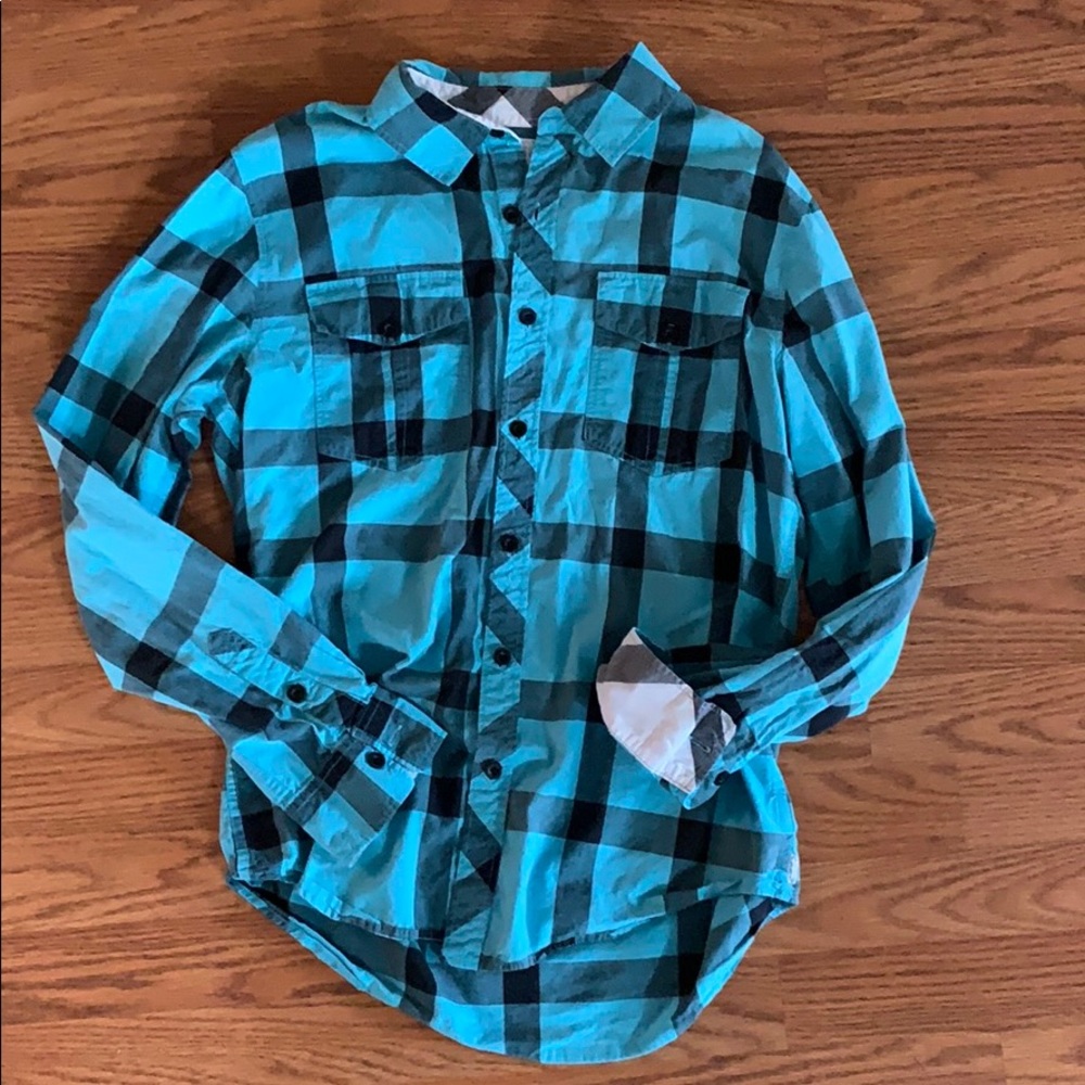 Warp and weft plaid button up with cuff detail